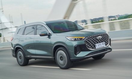 Chery Tiggo 8 CSH BBM Irit Dengan 14 Fitur ADAS Canggih