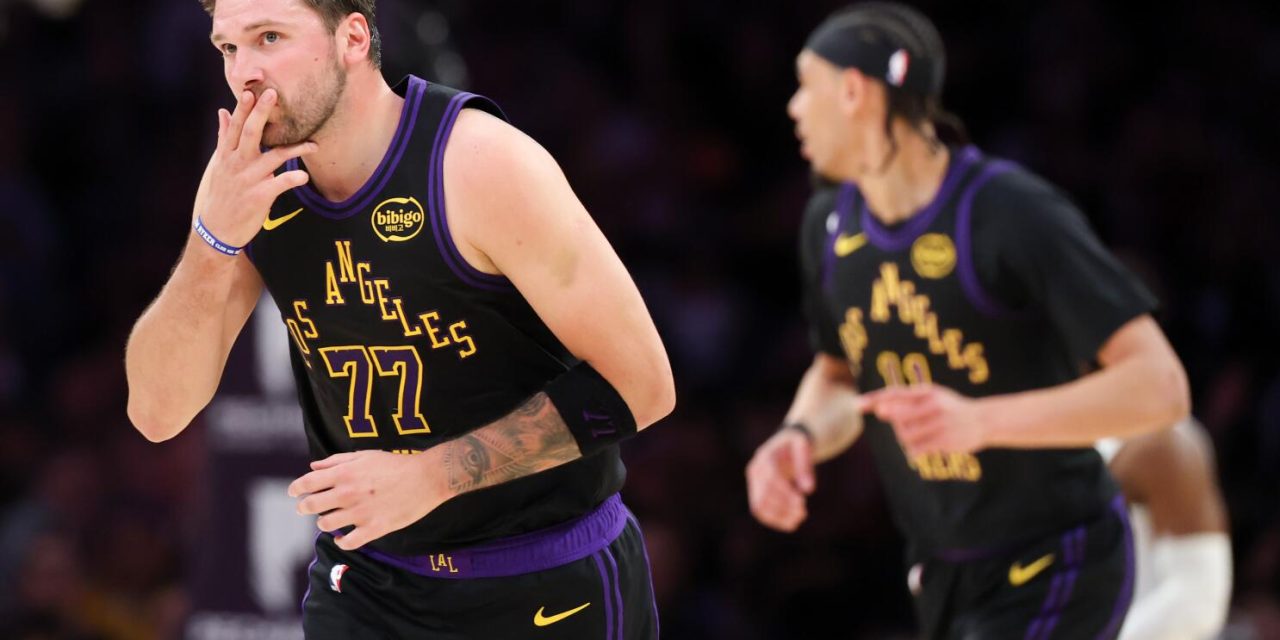 Luka Doncic Cedera, Cleveland Cavaliers Amankan Tiket Playoff