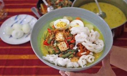 Lontong Sayur Medan: Perpaduan Tauco Dan Teri Medan