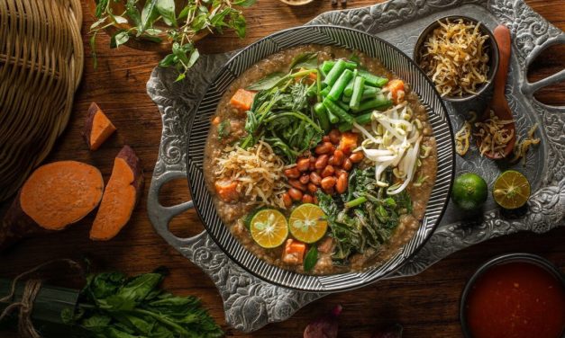 Bubur Pedas Sambas: Kuliner Kalbar Kaya Sayur Hidroponik