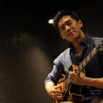 Dokter Ryan Cheung Viral Di Pesawat, Ternyata Musisi Berbakat