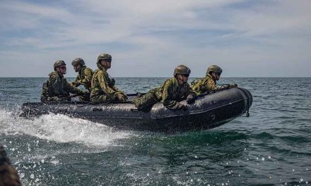 Laut Timur Memanas, Militer Jepang Deteksi Pergerakan Tak Biasa