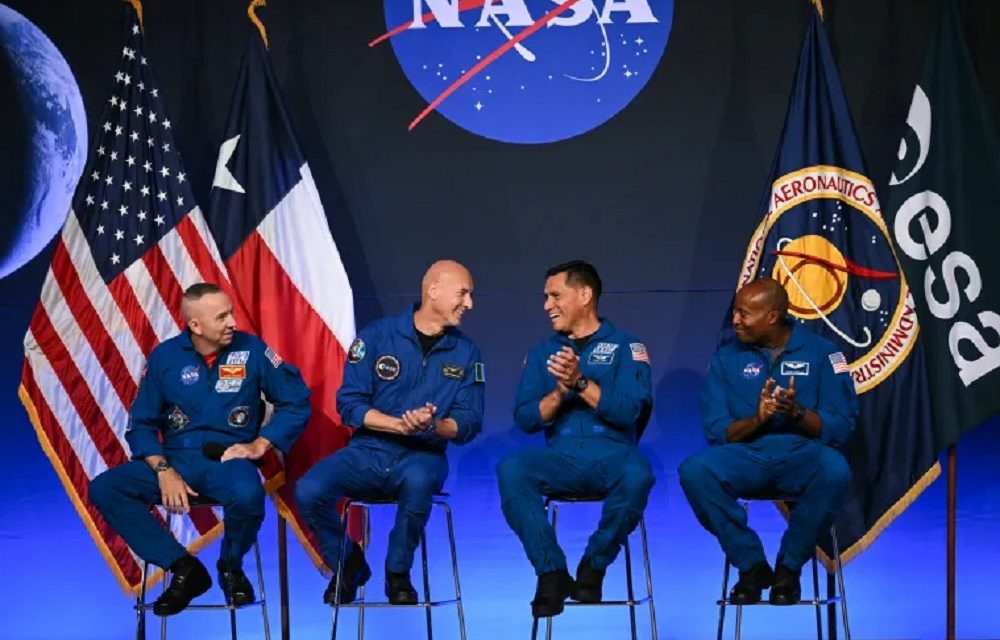 NASA Umumkan 4 Astronaut Misi Artemis III Pemetaan Orbit Bulan