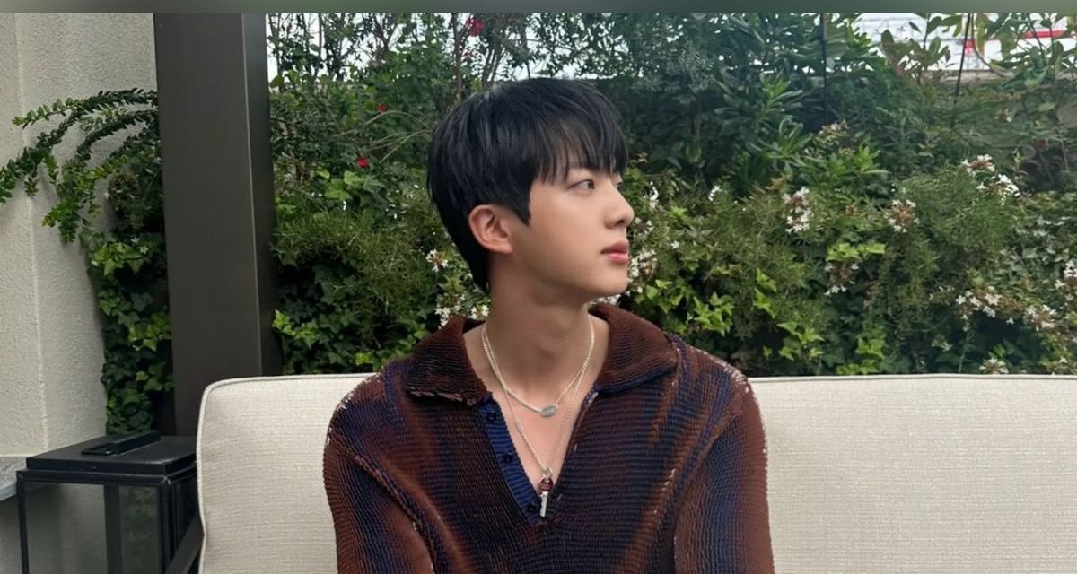 Jin BTS Makin Laris Jadi Wajah Brand Mewah Internasional