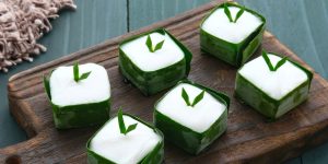 Kue Jojorong Khas Pandeglang, Kue Beras Berhadiah Gula Cair
