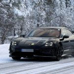 Porsche Taycan Turbo GT Pecahkan Rekor Lap Nürburgring