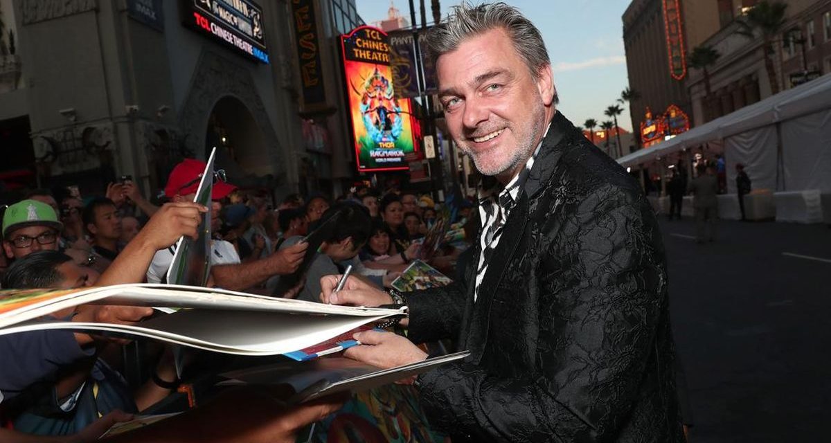 Aktor Ray Stevenson Meninggal Dunia Saat Syuting Film Di Italia