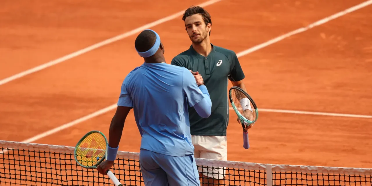 Frances Tiafoe Singkirkan Lorenzo Musetti Demi Semifinal