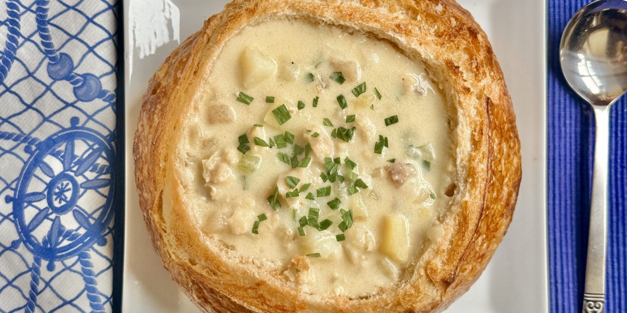 Clam Chowder San Francisco: Sup Kerang Di Mangkuk Sourdough