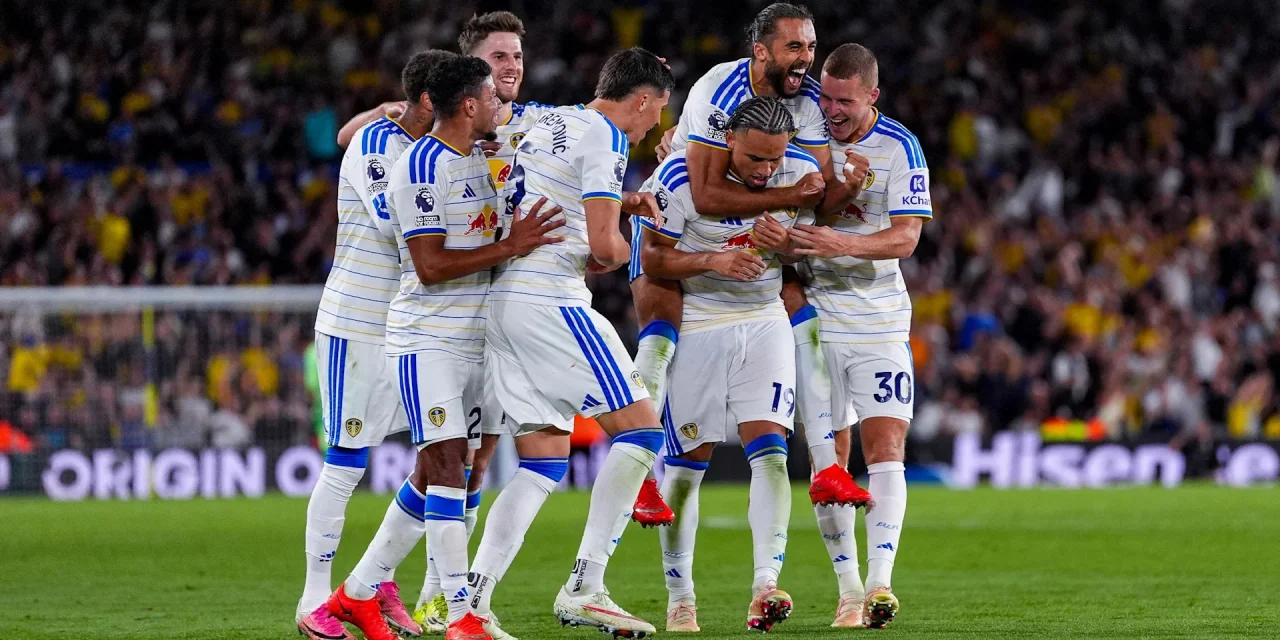 Leeds United Bantai Newcastle 4-1 Dan Tembus Tiga Besar