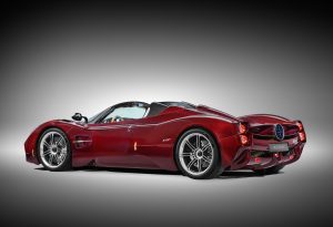 Pagani Utopia Roadster Hadirkan Performa V12 Twin-Turbo