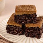 Kue Katirisandi Khas Bugis: Legit Ketan Dan Srikaya Gula Merah 
