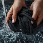 Rahasia Pakaian Hitam Tetap Tajam Dan Awet Seperti Baru